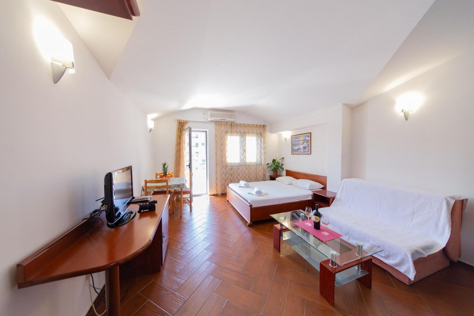 Sms Apartments Budva Dış mekan fotoğraf